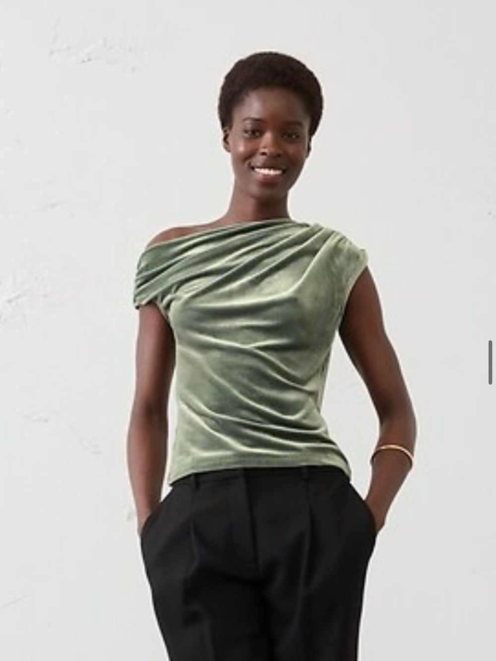 Banana Republic Green Velvet One-Shoulder Top ~ Size Medium